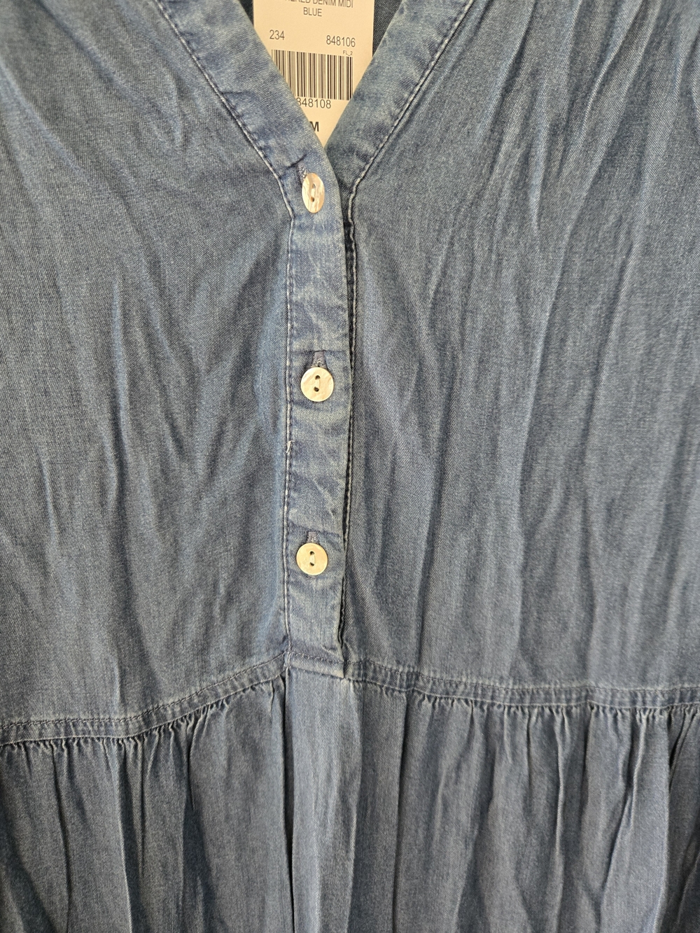 Relaxed V-Neck Midi Dress in Blue - Picture 6 of 10